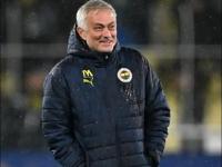 穆雷重返赛场，出色防守首场状态出色，RNG观众沸腾！引发球迷热议的简单介绍