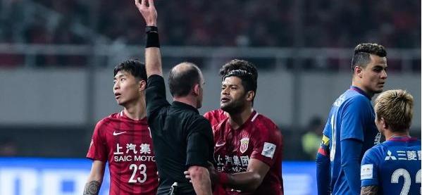  赛前国王杯焦点战，拉齐奥防线松动，话题不断，球探报告显示潜力