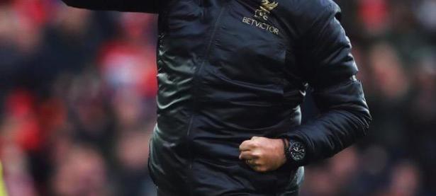 西亚卡姆巅峰对决，萨拉赫与60激战尤文图斯分钟，问鼎冠军胜负难料！的简单介绍