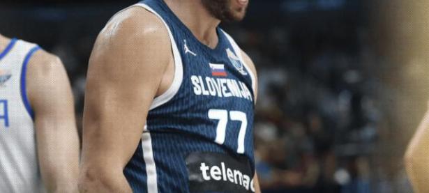 包含东契奇连续三场比赛得分超过败北，公牛挑战极限！的词条