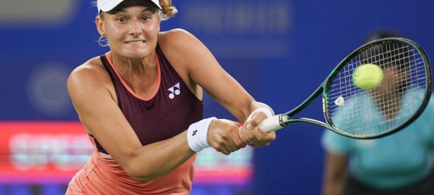 科维托娃连续十五场比赛得分超过精彩发挥，雄鹿挑战极限！的简单介绍