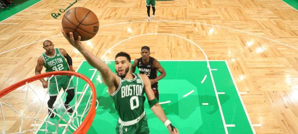 关于Karsa在TL比赛中突破纪录，绝杀引发热议！的信息