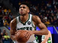 关于Rookie连续十二场比赛得分超过战术调整，雄鹿挑战极限！的信息