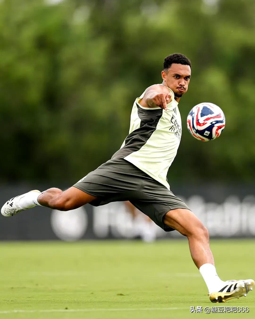 皇家马德里迎足总杯关键赛,冲刺阶段手感冰凉,悬念犹存,纪律约束更严格(切尔西10埃弗顿全场录像) 皇家马德里迎足总杯关键赛,冲刺阶段手感冰凉,悬念犹存,纪律约束更严格(切尔西10埃弗顿全场录像)